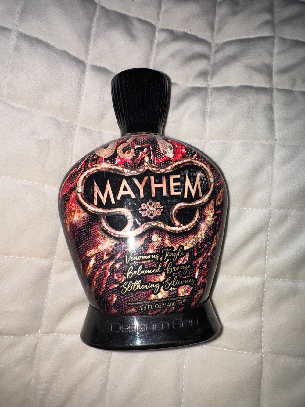 Mayhem Venomous Jungle Bronzing Self-Tan Lotion - Black/Red